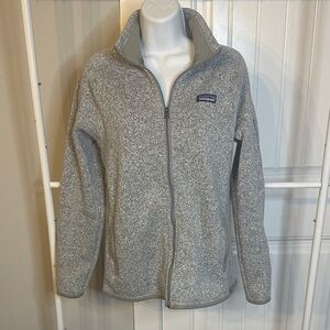Patagonia Size Medium Women’s Heather Gray Full Zip-Up Jacket‎